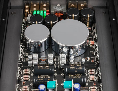 BRAX GX2400 - High-End 4-Channel Amplifier
