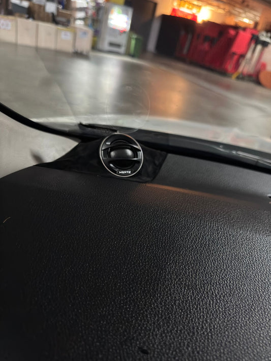 Honda Vezel RU tweeter Cover Hertz Mille Legend ML280.3